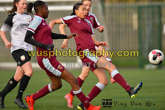20211211-104148 West Ham United Academy Girls U16 v London Bees Academy U16