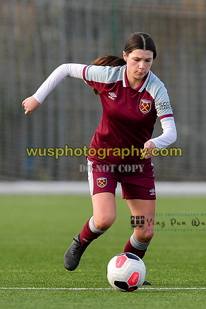 20211211-105612A West Ham United Academy Girls U16 v London Bees Academy U16