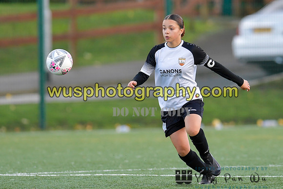20201031-150223B London Bees Academy U14 v Millwall Lionesses Girls U14