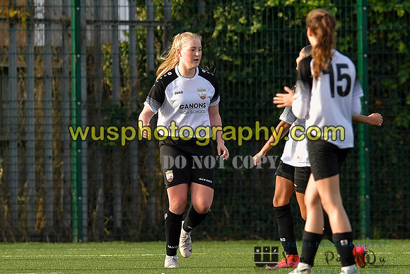 20211211-110339 West Ham United Academy Girls U16 v London Bees Academy U16