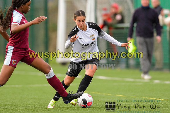 20211211-113945A-2 West Ham United Academy Girls U16 v London Bees Academy U16