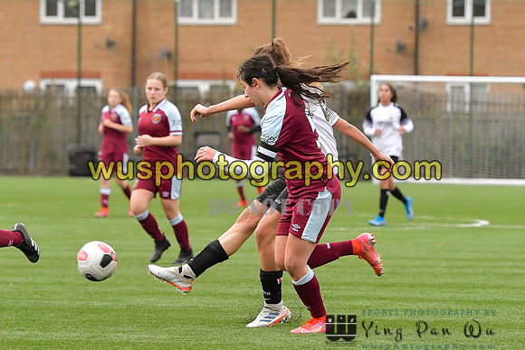 20211211-115058 West Ham United Academy Girls U16 v London Bees Academy U16