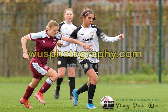 20211211-113930 West Ham United Academy Girls U16 v London Bees Academy U16