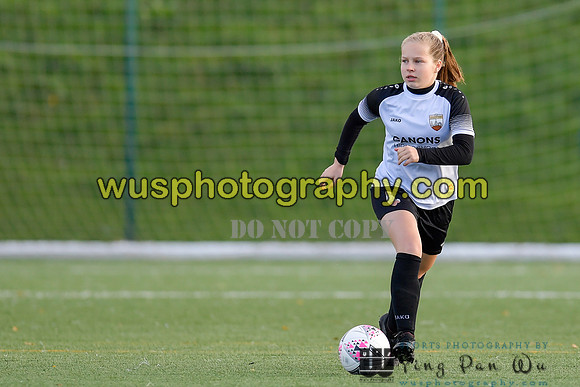 20201031-150807A London Bees Academy U14 v Millwall Lionesses Girls U14