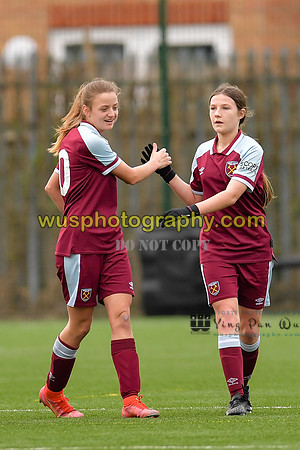 20211211-115411A West Ham United Academy Girls U16 v London Bees Academy U16