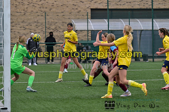 20241109-110211A West Ham United Performance Claret Girls U14 v Oxford United Girls U14