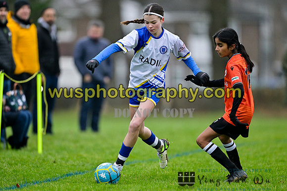 20250118-103538 Haywards Heath Town Youth FC Girls U12 v Whiteley Wanderers FC Girls U12 Kites