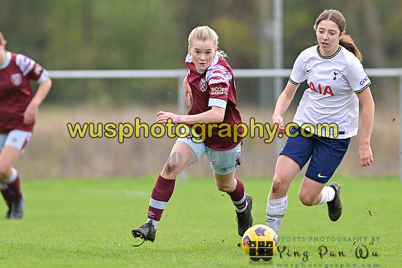 20221119-112802A Tottenham Hotspur Women FC Academy U15 v West Ham United Academy Girls U15