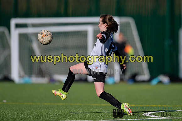 20220319-153125 London Bees Academy U14 v AFC Bournemouth Girls U14