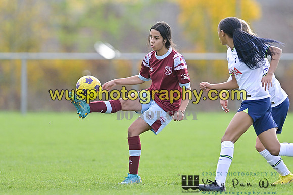 20221119-110437C Tottenham Hotspur Women FC Academy U15 v West Ham United Academy Girls U15