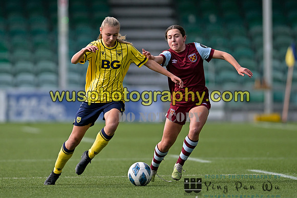 20240420-160627 West Ham United Academy Girls U16 v Oxford United Women U16