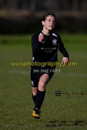 20220129-113953 London Bees Academy U12 v Petts Wood FC U12 Girls Swans