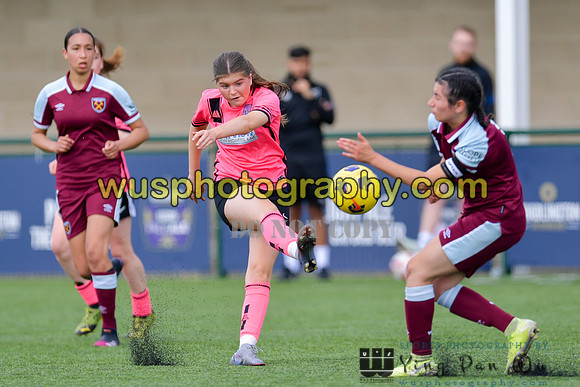 20220521-142338C West Ham United Academy Girls U16 v Haringey Girls Academy U16