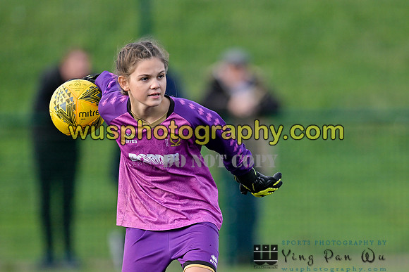 20221126-121536A Grays Athletic FC Girls U14 v MK Dons FC Girls U14