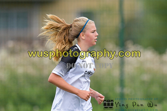 20210821-111445B London Bees Academy U14 v Kent Football United Girls U14