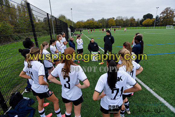20241116-122204 Welling United Academy Girls U17 U18 v Charlton Athletic Academy Girls U16