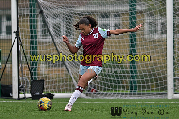 20241109-132451 West Ham United Warriors Girls U16 v Charlton Athletic Academy Girls U16