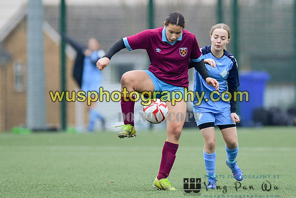 20220115-152033A West Ham United Performance Girls U16 v London City Lionesses U16