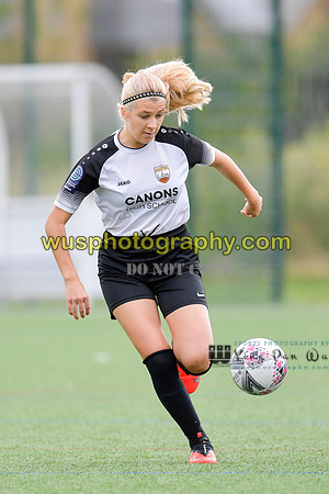 20210821-100457 London Bees Academy U14 v Kent Football United Girls U14