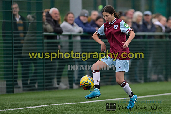 20241109-121204 West Ham United Warriors Girls U16 v Charlton Athletic Academy Girls U16