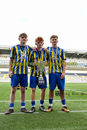 20250503-183259 Kings Lynn Town FC U16 v Woking FC U16