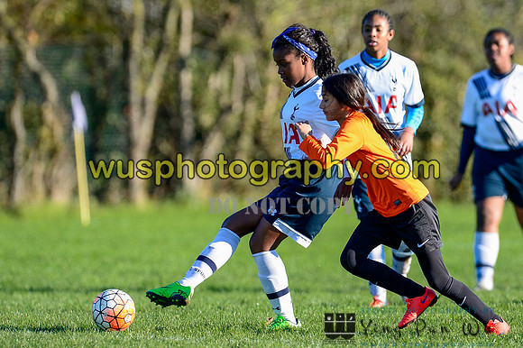20151122-112607-4 Tottenham Hotspur Girls U13 v Alexandra Park Girls U14 North