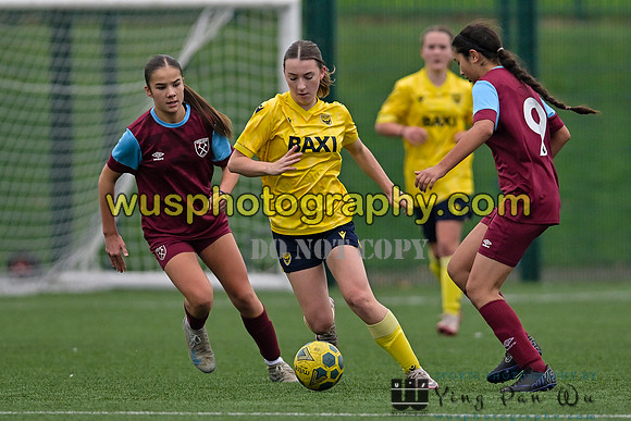 20241109-103202 West Ham United Performance Claret Girls U14 v Oxford United Girls U14