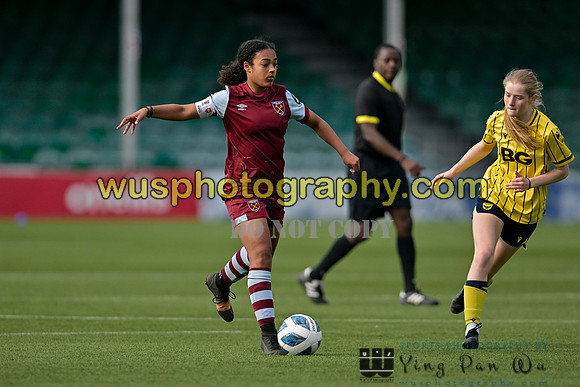 20240420-170048 West Ham United Academy Girls U16 v Oxford United Women U16