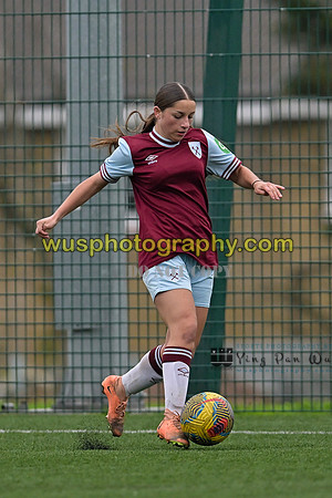 20241109-130800A West Ham United Warriors Girls U16 v Charlton Athletic Academy Girls U16