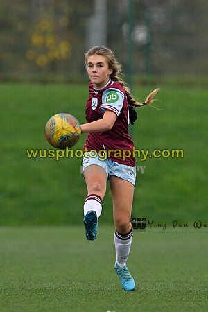 20241109-132004B West Ham United Warriors Girls U16 v Charlton Athletic Academy Girls U16