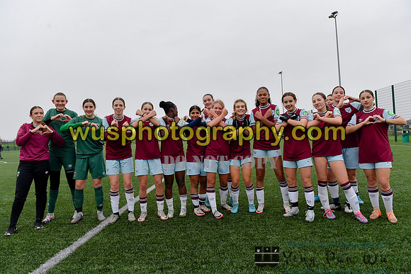 20241109-135310 West Ham United Warriors Girls U16 v Charlton Athletic Academy Girls U16
