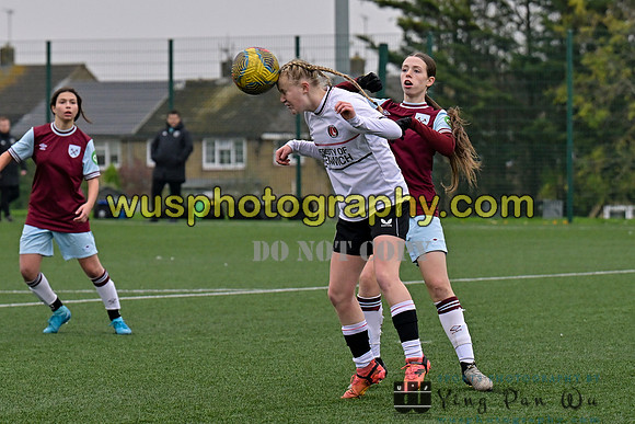 20241109-132619 West Ham United Warriors Girls U16 v Charlton Athletic Academy Girls U16