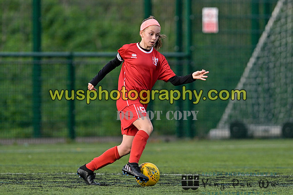 20221126-130425B Grays Athletic FC Girls U14 v MK Dons FC Girls U14