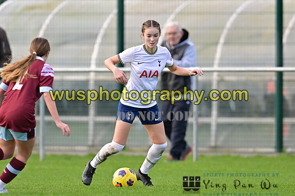 20221119-101732 Tottenham Hotspur Women FC Academy U15 v West Ham United Academy Girls U15