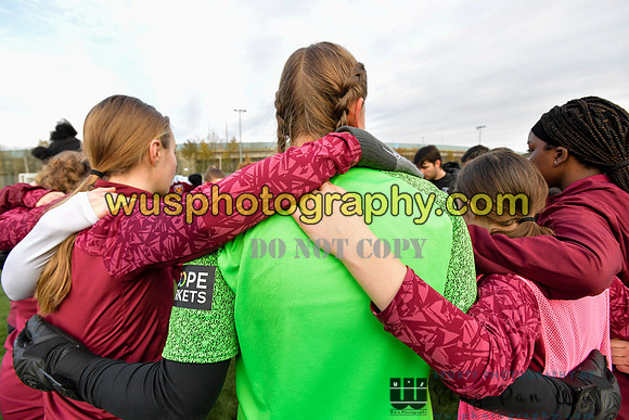 20211211-103623 West Ham United Academy Girls U16 v London Bees Academy U16