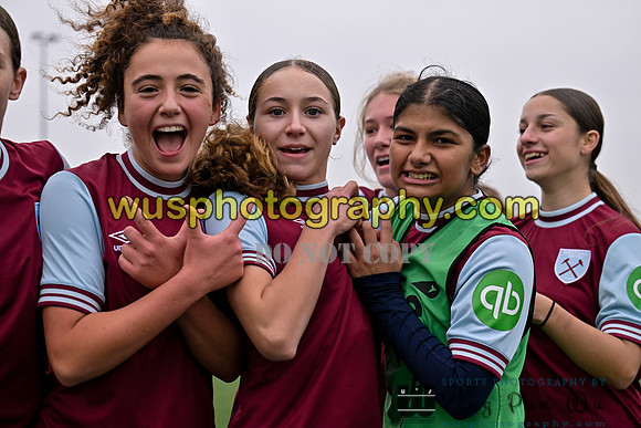 20241109-134101B West Ham United Warriors Girls U16 v Charlton Athletic Academy Girls U16