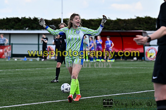 20250511-164220 Camden Town WFC v Hammersmith FC Women