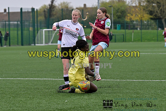 20241109-134008C West Ham United Warriors Girls U16 v Charlton Athletic Academy Girls U16