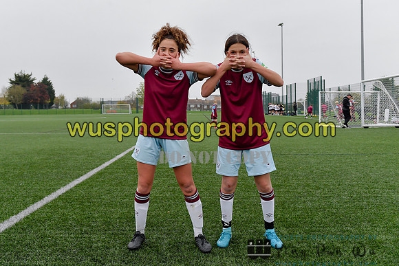 20241109-135400 West Ham United Warriors Girls U16 v Charlton Athletic Academy Girls U16