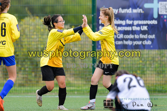 20210821-103559 London Bees Academy U14 v Kent Football United Girls U14