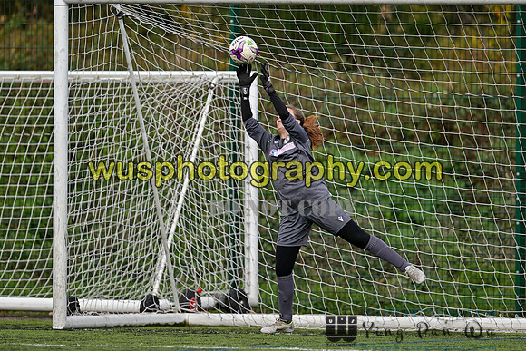 20221126-114407 Grays Athletic FC Girls U14 v MK Dons FC Girls U14