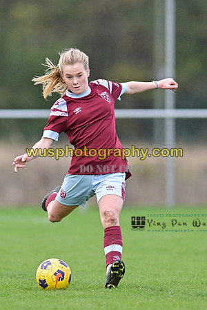 20221119-113812B Tottenham Hotspur Women FC Academy U15 v West Ham United Academy Girls U15