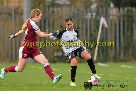 20211211-113412 West Ham United Academy Girls U16 v London Bees Academy U16