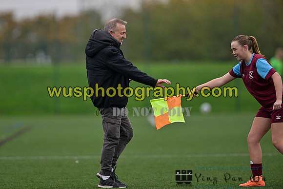 20241109-095939 West Ham United Performance Claret Girls U14 v Oxford United Girls U14