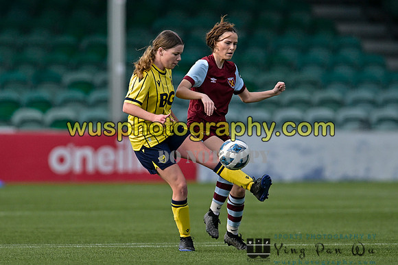20240420-170511 West Ham United Academy Girls U16 v Oxford United Women U16