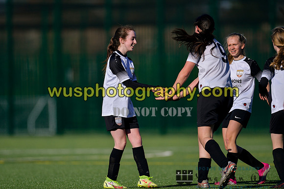 20220319-152353 London Bees Academy U14 v AFC Bournemouth Girls U14