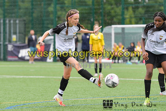 20210821-104133 London Bees Academy U14 v Kent Football United Girls U14
