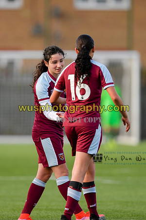 20211211-105740 West Ham United Academy Girls U16 v London Bees Academy U16