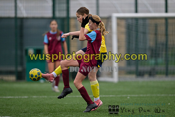 20241109-103215 West Ham United Performance Claret Girls U14 v Oxford United Girls U14