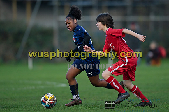 20241214-111421 AFC Leyton U16 Wyverns v Leyton Orient FC Girls U16